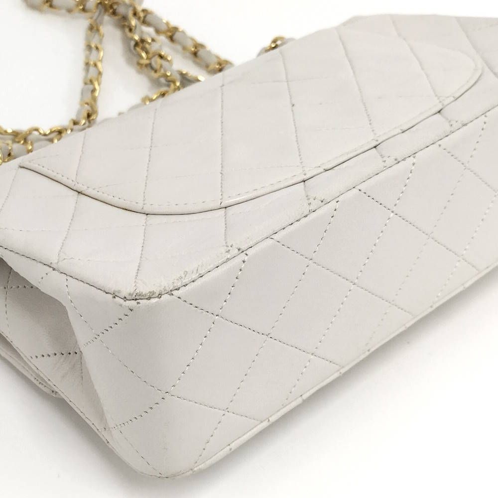 Chanel Quilted 23 Chain Shoulder Bag Double Flap Gold Leather White — view 5