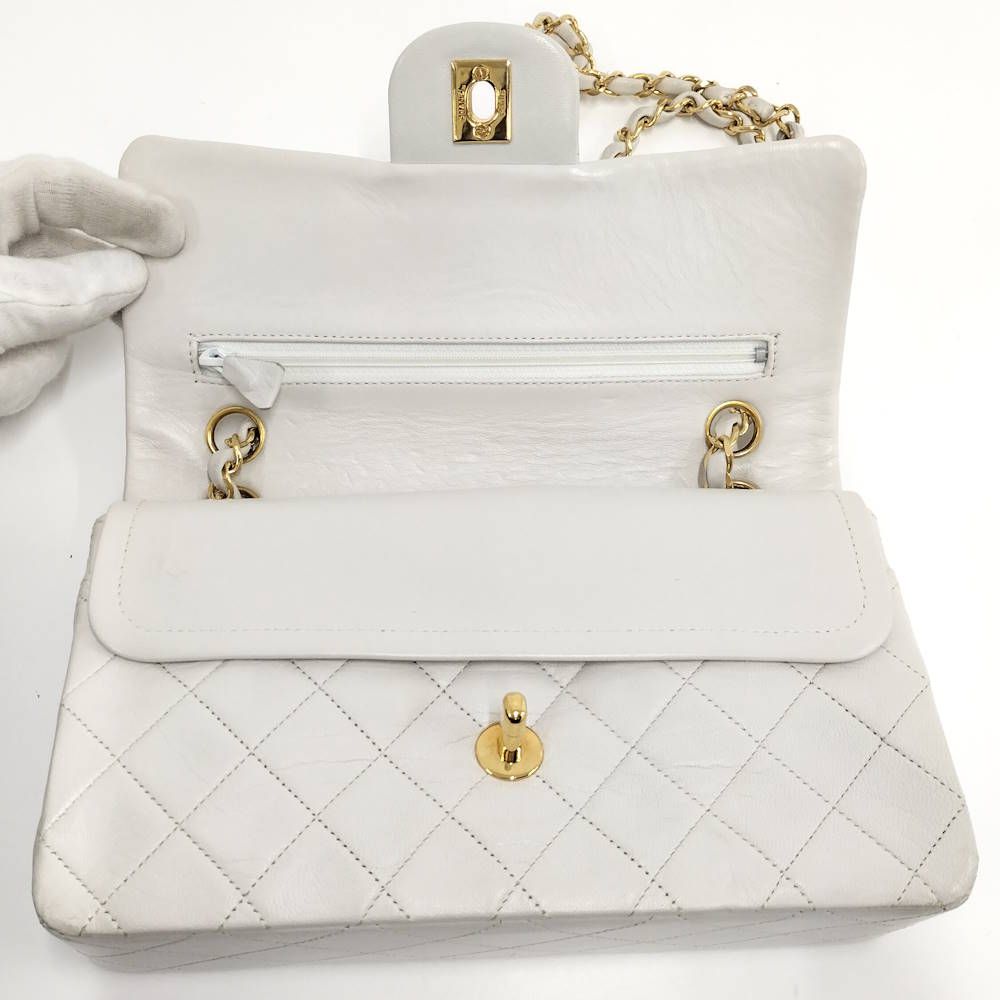 Chanel Quilted 23 Chain Shoulder Bag Double Flap Gold Leather White — view 7