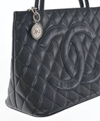 Chanel Tote Bag Black — view 6
