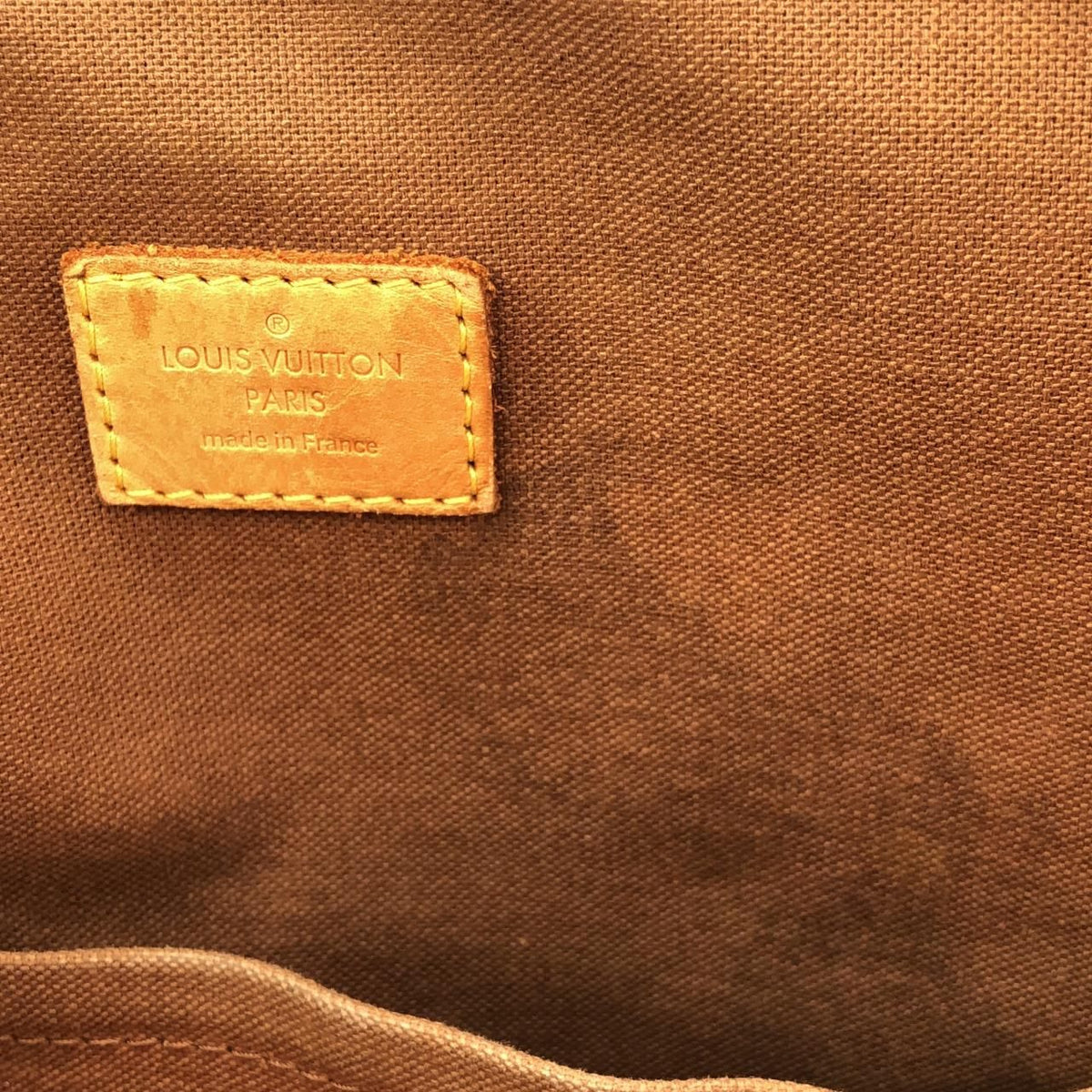 Louis Vuitton Monogram Beaubourg Bag — view 7