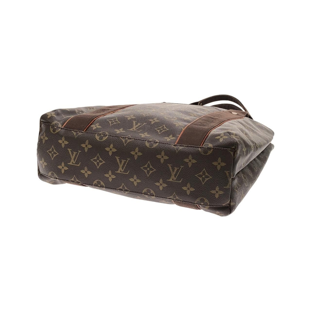 Louis Vuitton Monogram Beaubourg Bag — view 3