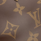 Louis Vuitton Tote Bag Monogram Reverse Giant On The Go GM 2-Way — view 7