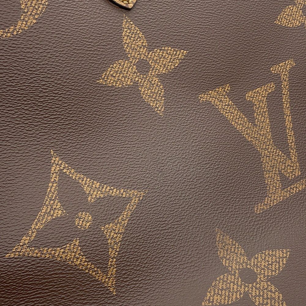 Louis Vuitton Tote Bag Monogram Reverse Giant On The Go GM 2-Way — view 7