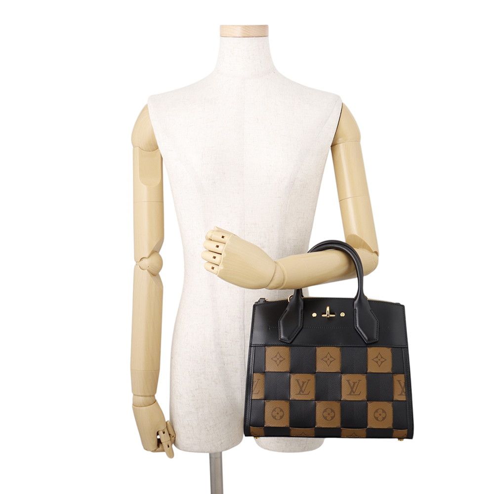 Louis Vuitton Monogram Reverse City Steamer PM 2-Way Shoulder Bag — view 4
