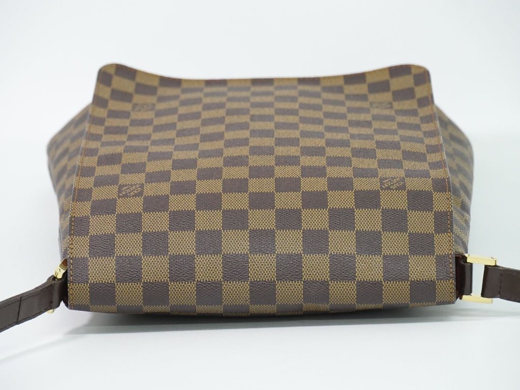 Louis Vuitton LV Musette Damier Ebene Shoulder Bag Pochette Brown — view 5