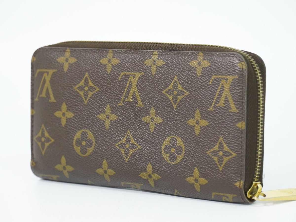 Louis Vuitton LV Vintage Zippy Wallet Monogram Zip Around Brown — view 2