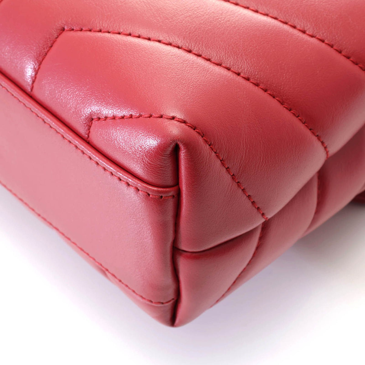 Saint Laurent Loulou Toy Red Leather Shoulder Bag — view 8