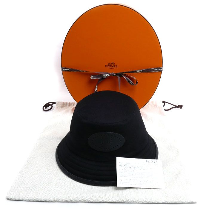 Hermes Bucket Hat Harper Evelyne Hat Black 57 — view 7