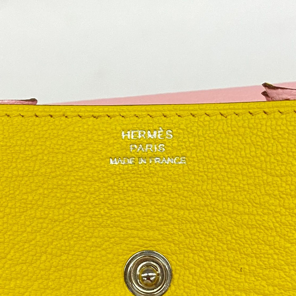 Hermes Coin Purse Vanquatre Verso Chevre Mysore Jaune Naple Rose Sakura Silver — view 4