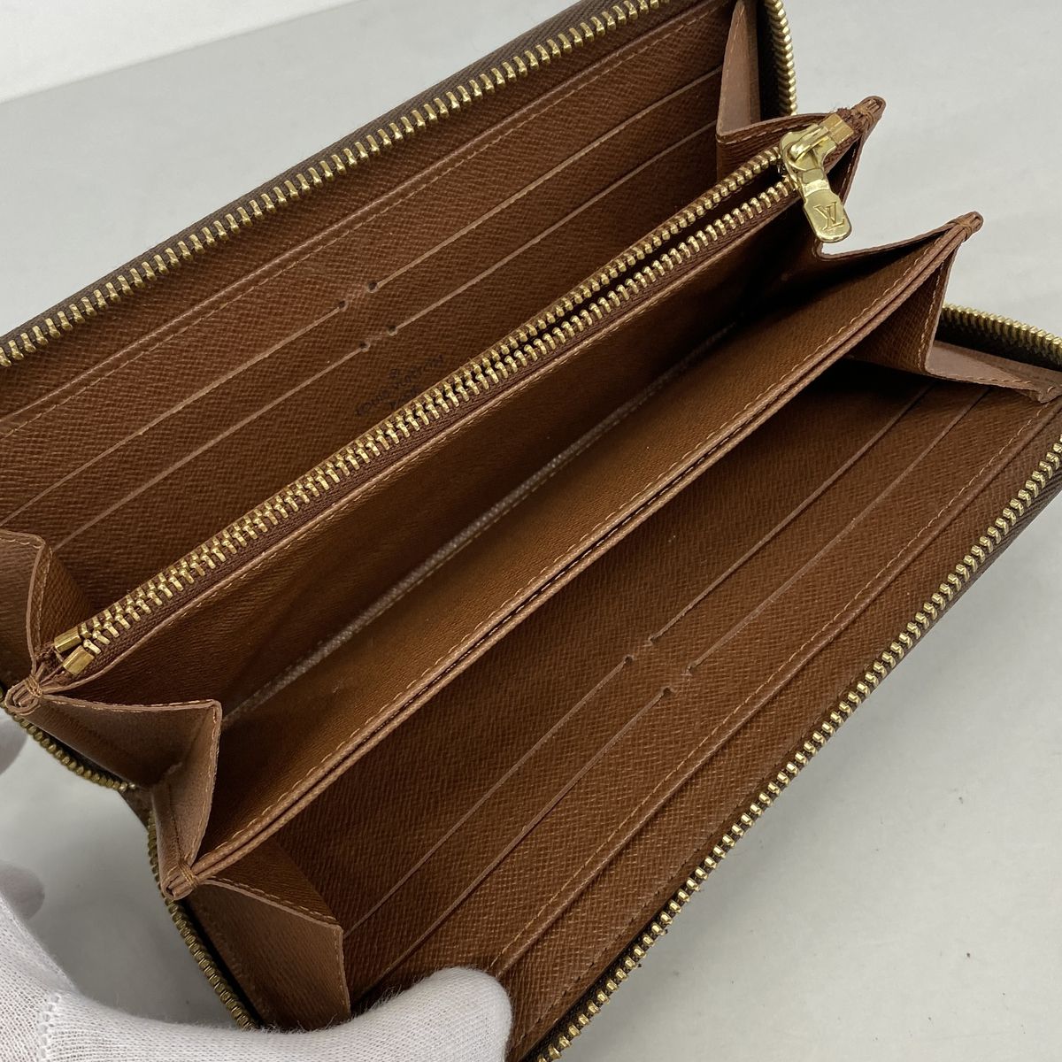 Louis Vuitton Wallet Monogram Zippy Brown — view 3