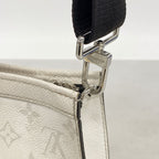 Louis Vuitton Shoulder Bag Taigarama Gaston Wearable Wallet White — view 7