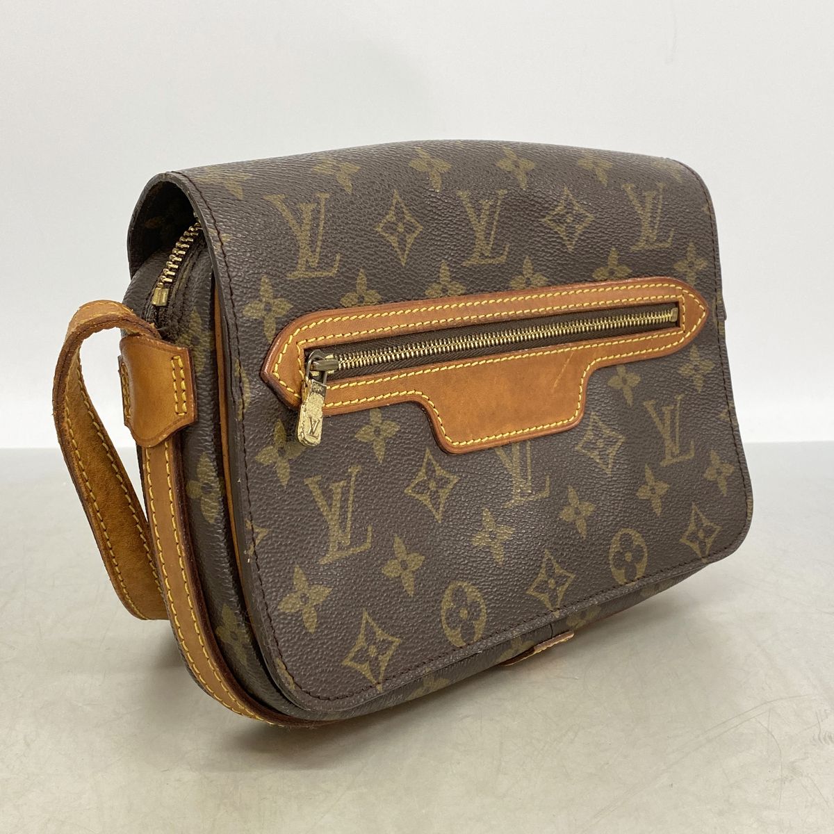 Louis Vuitton Shoulder Bag Monogram Saint Germain 24 Brown — view 2