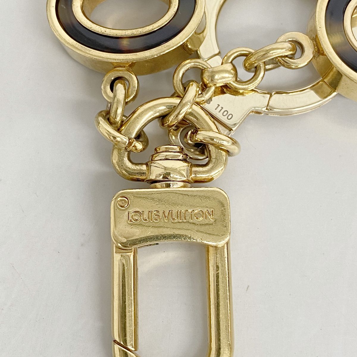 Louis Vuitton Key Holder Charm Porte Cles Confidence Gold Brown — view 3