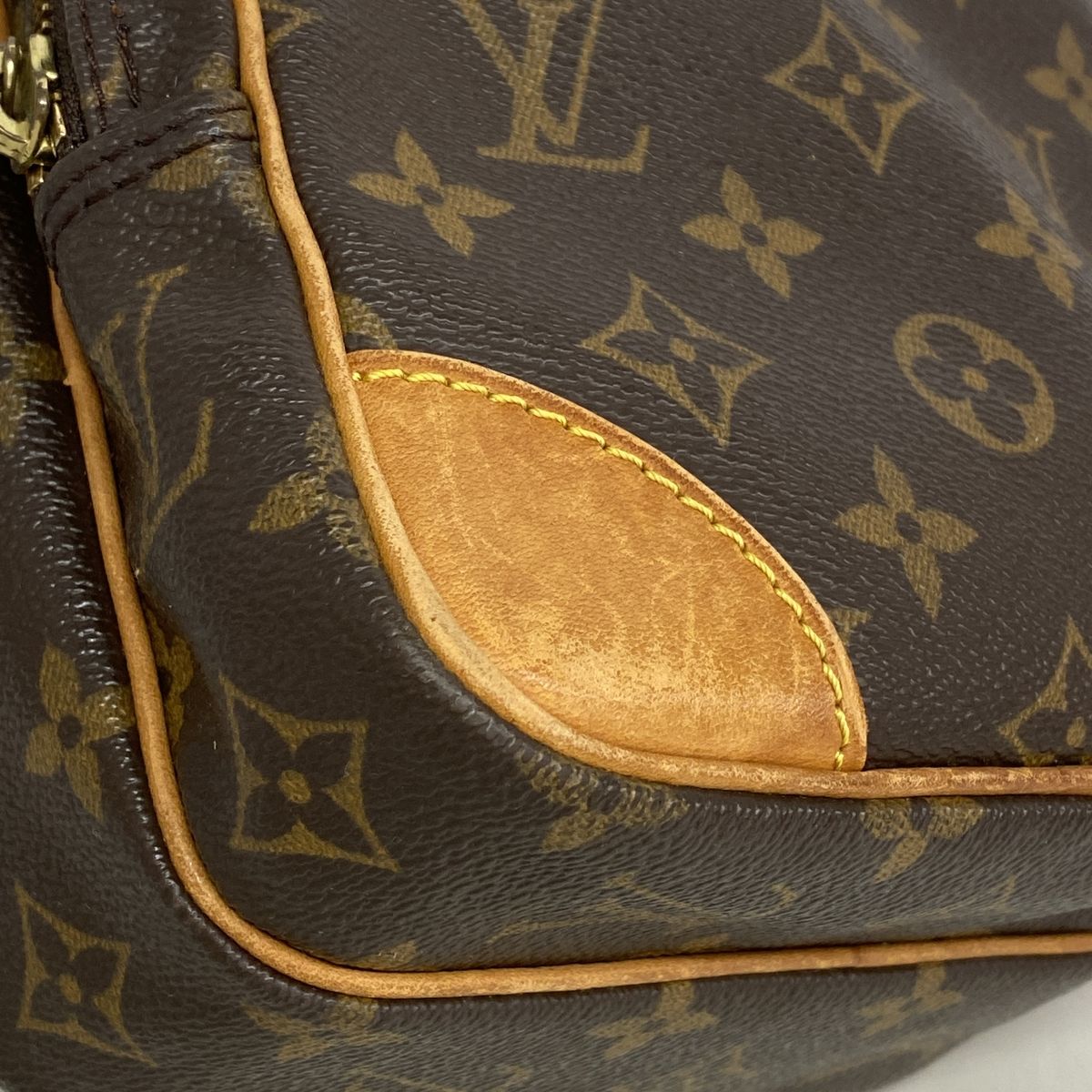 Louis Vuitton Shoulder Bag Monogram Amazon Brown — view 6
