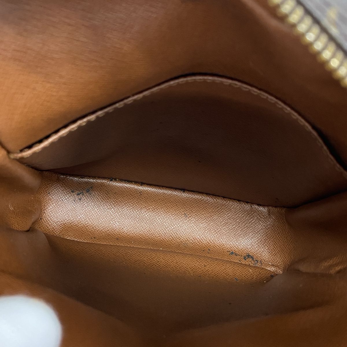 Louis Vuitton Shoulder Bag Monogram Amazon Brown — view 4
