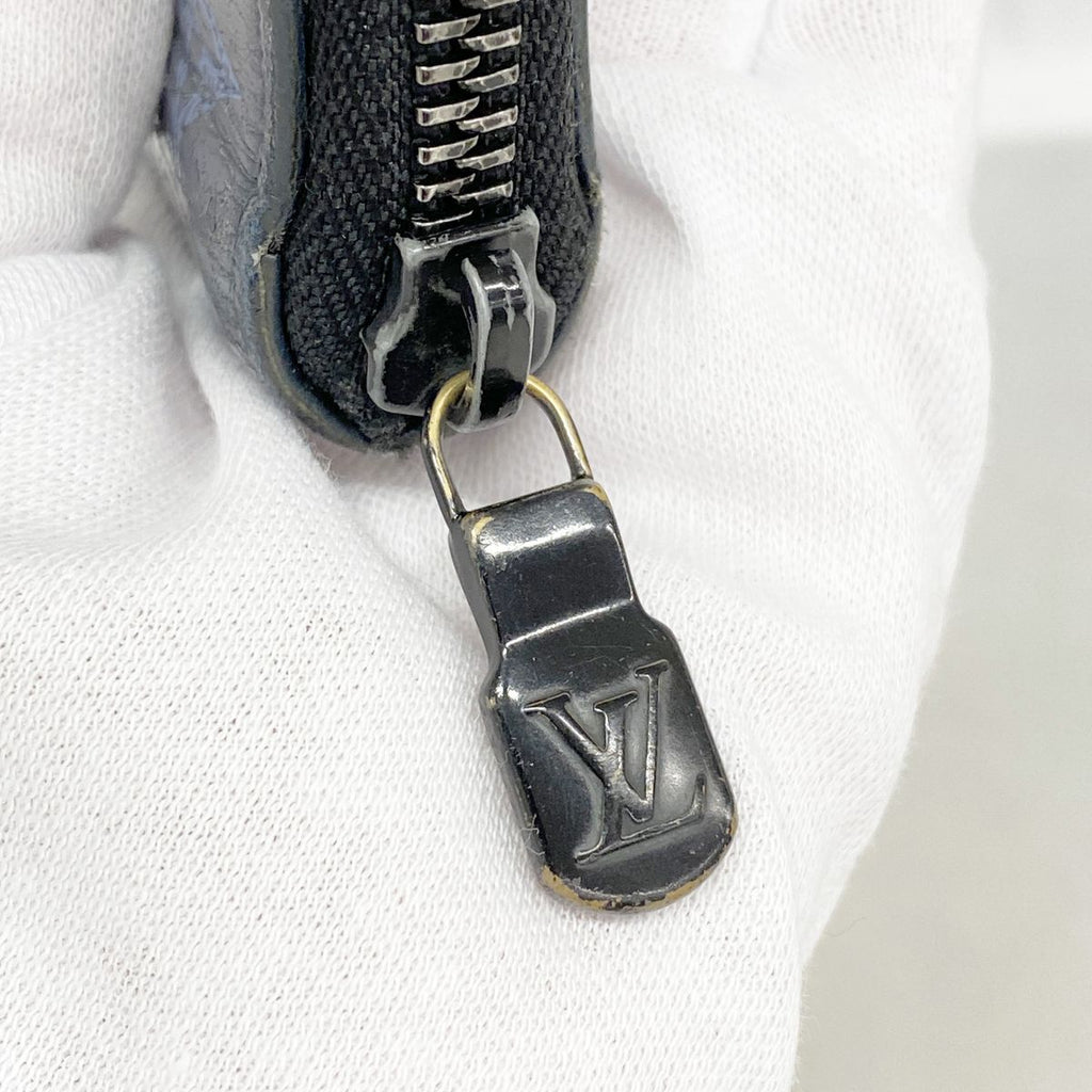Louis Vuitton Wallet Monogram Shadow Zippy Vertical Navy — view 7