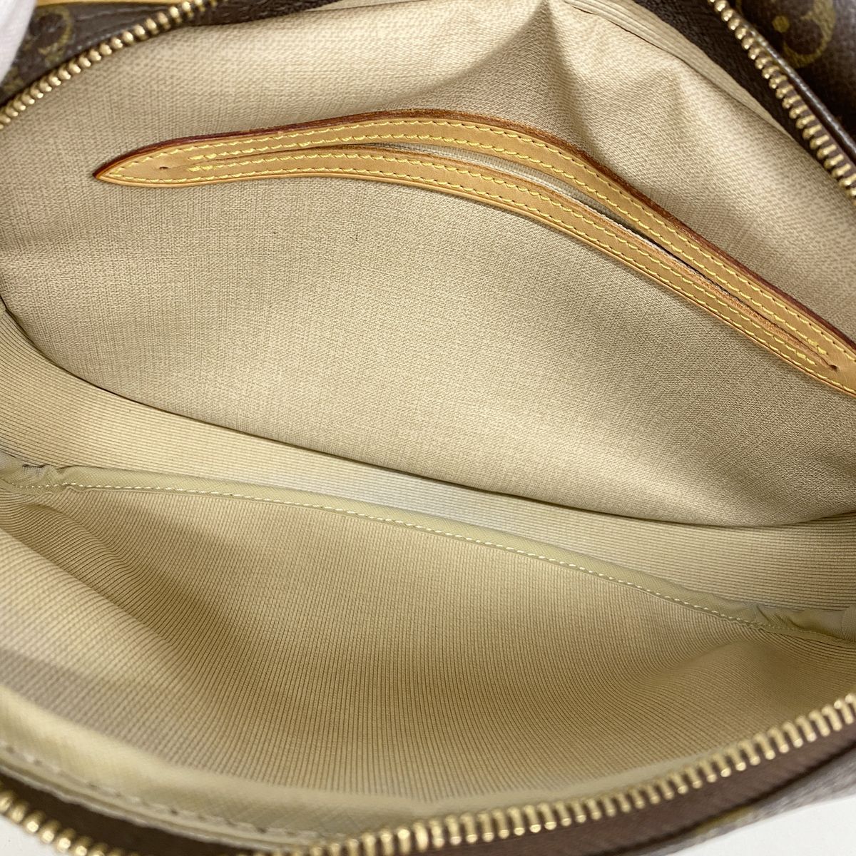 Louis Vuitton Shoulder Bag Monogram Reporter PM Brown — view 4