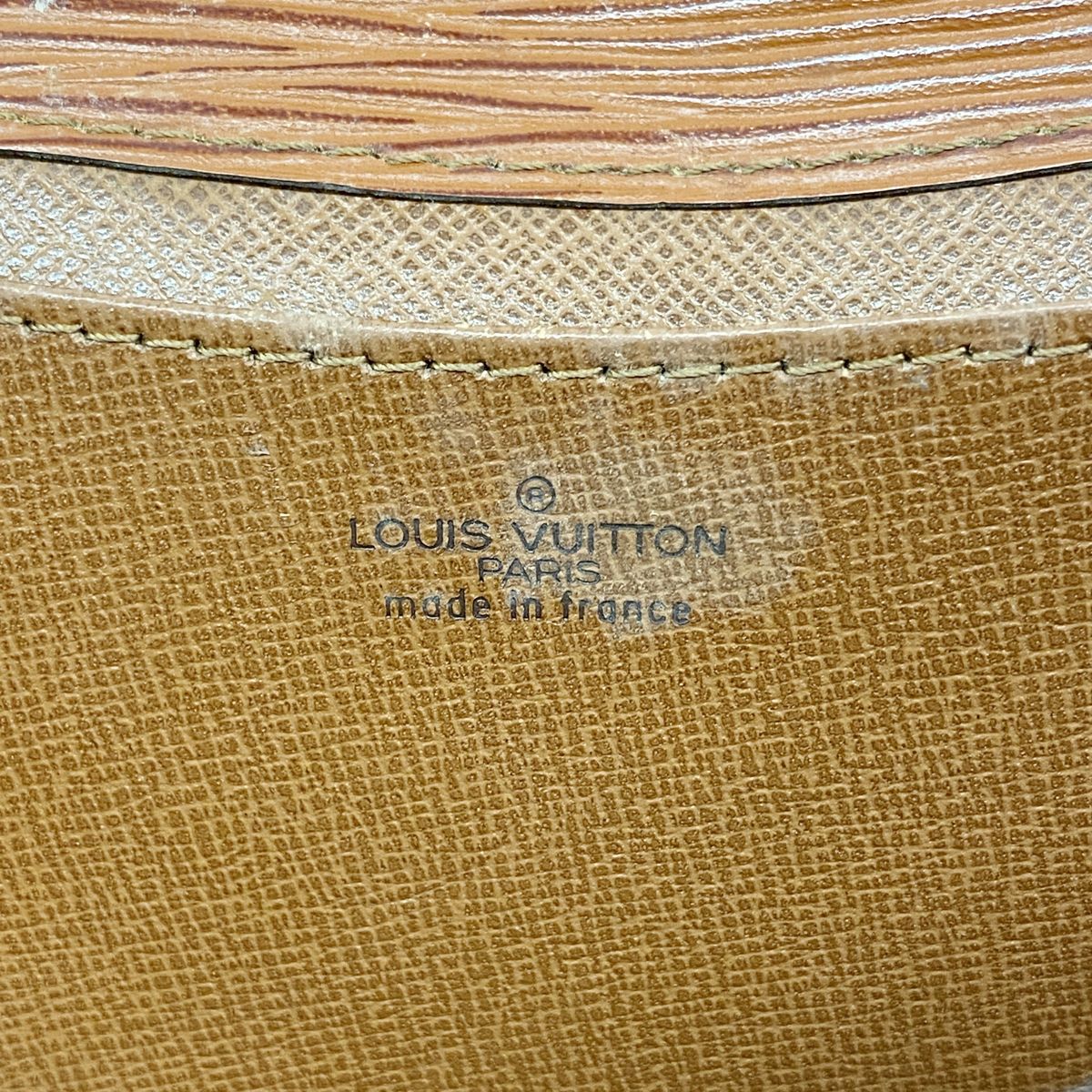 Louis Vuitton Pouch Epi Art Deco Kenya Brown — view 5