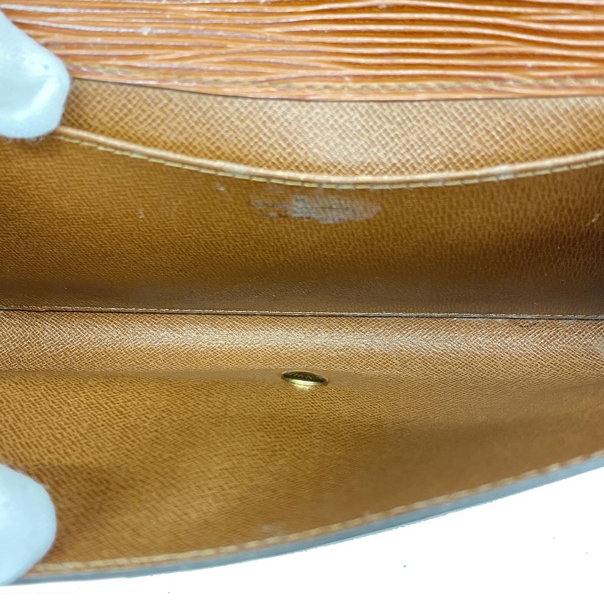 Louis Vuitton Pouch Epi Art Deco Kenya Brown — view 4