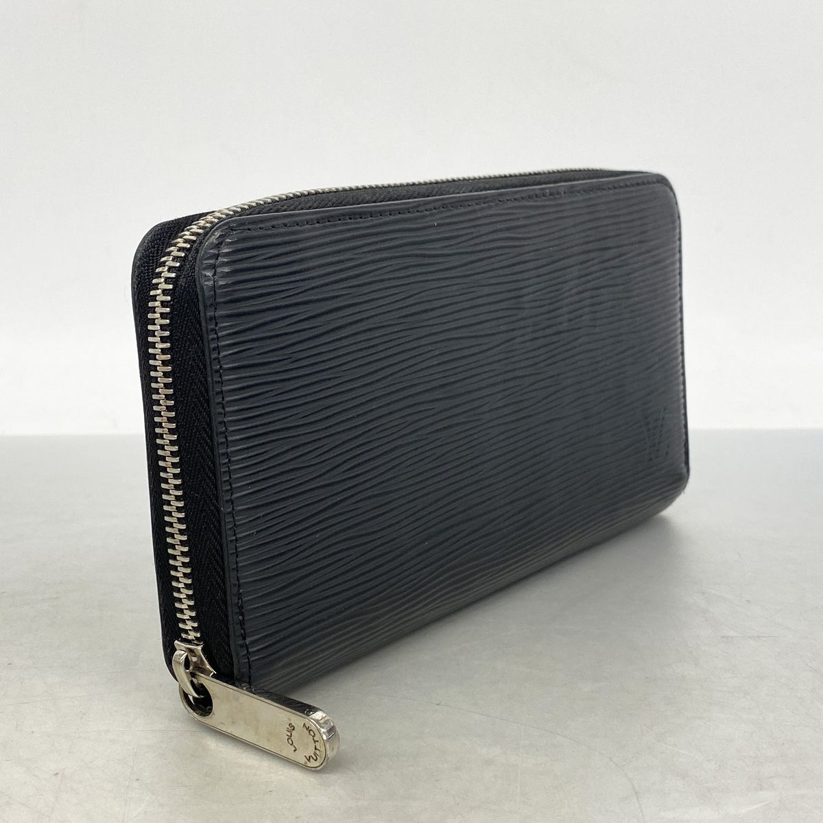 Louis Vuitton Wallet Epi Zippy Noir — view 2