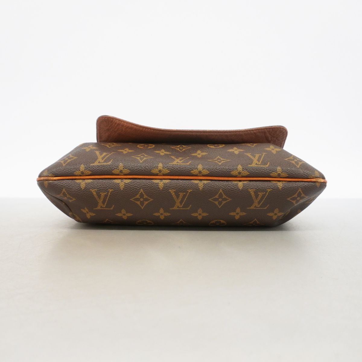 Louis Vuitton Shoulder Bag Monogram Musette Brown — view 3