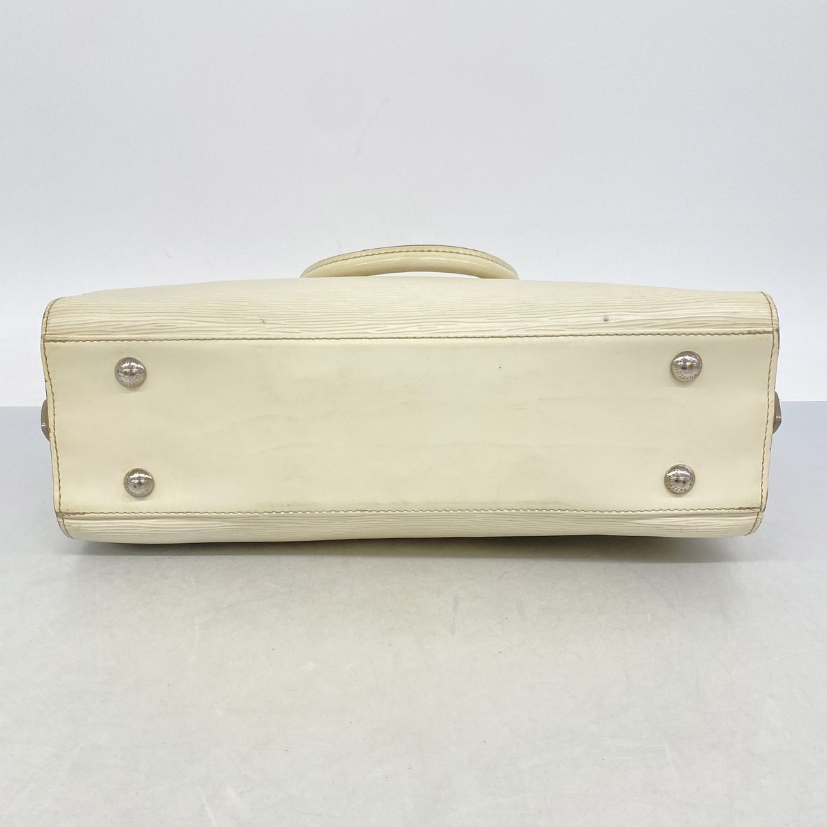 Louis Vuitton Handbag Epi Pont Neuf GM Ivoire — view 3