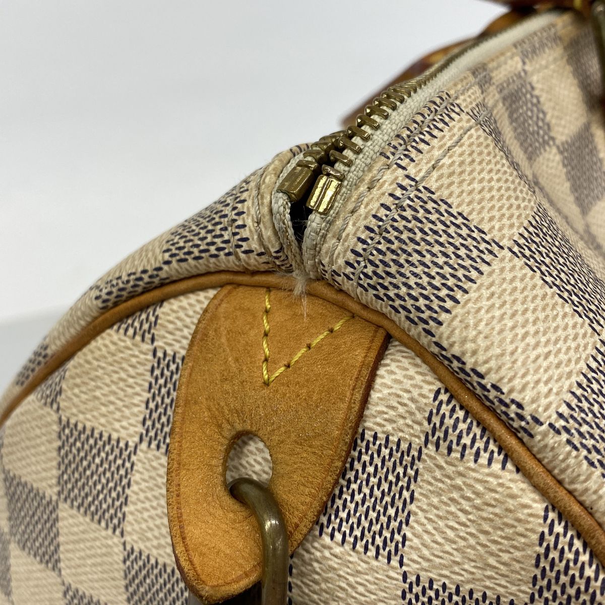 Louis Vuitton Handbag Damier Azur Speedy 35 White — view 7