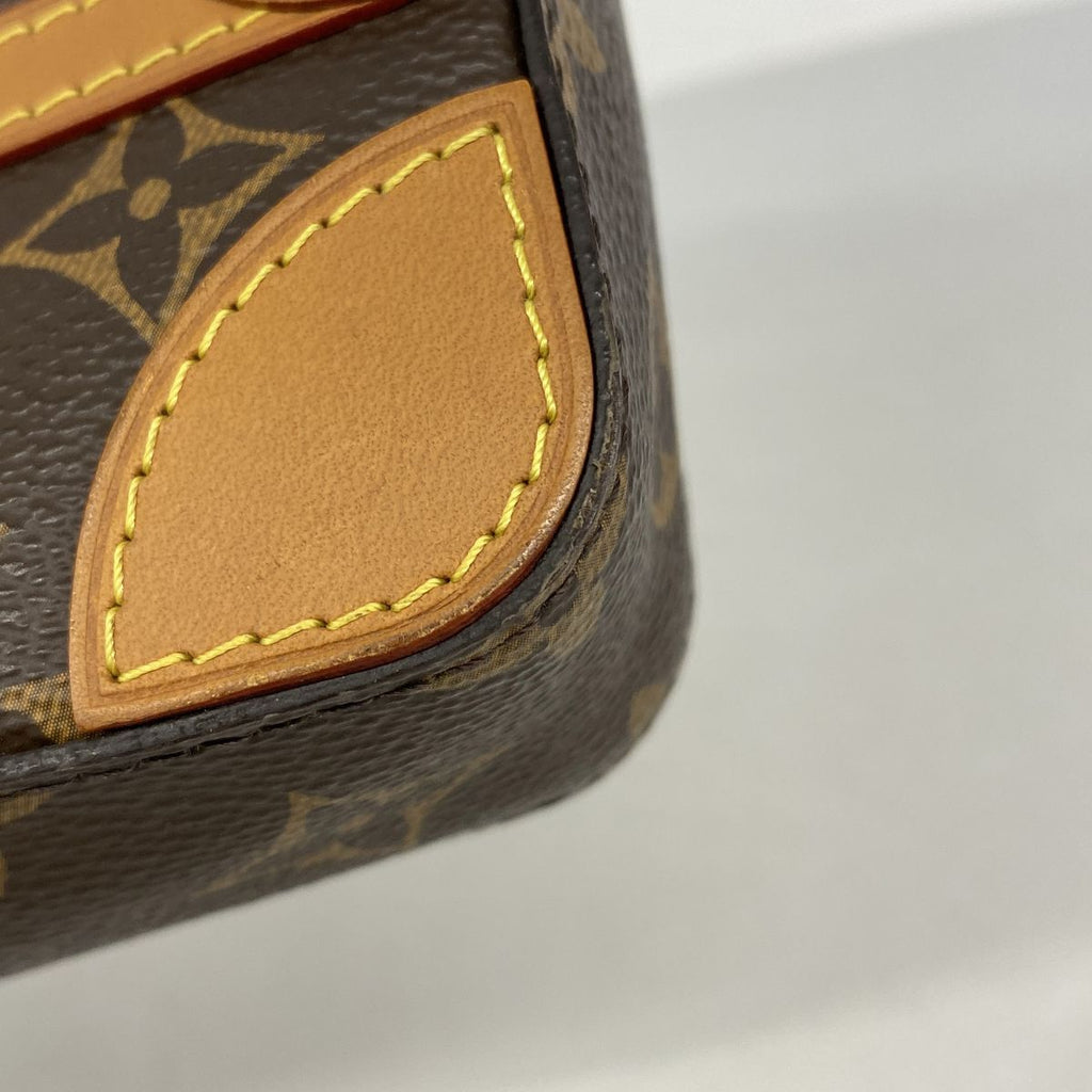 Louis Vuitton Clutch Monogram Soft Trunk Poche Brown — view 6