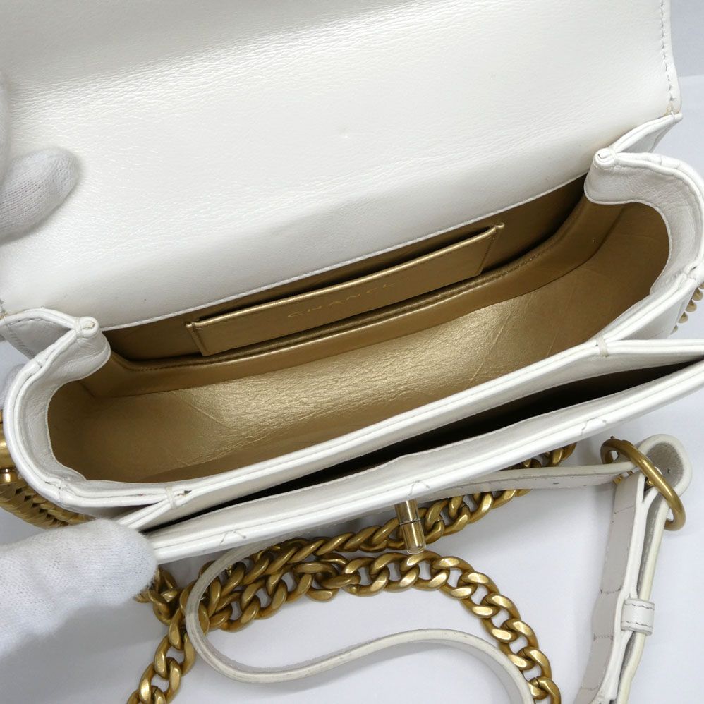 Chanel Chain Shoulder Bag Quilted White GD Lambskin Round Moon — view 5