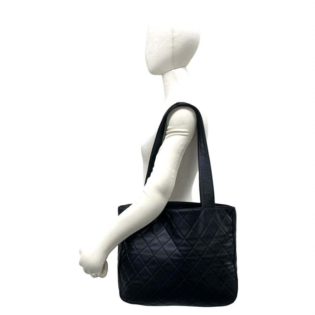Chanel Quilted CC Logo Lambskin Tote Shoulder Bag Black — view 2
