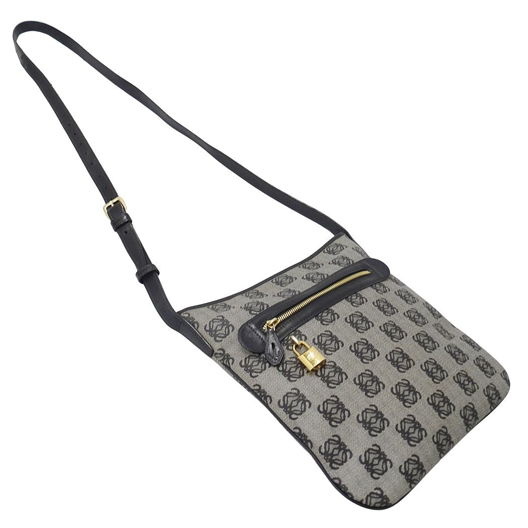 Loewe Shoulder Bag Gray Black Anagram Pattern — view 4