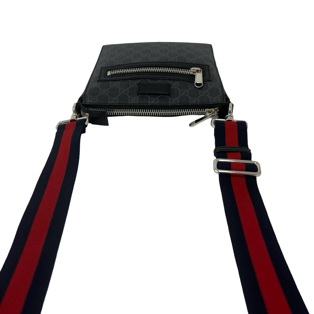 Gucci Small Messenger Bag GG Supreme Logo Pattern Leather Black — view 4
