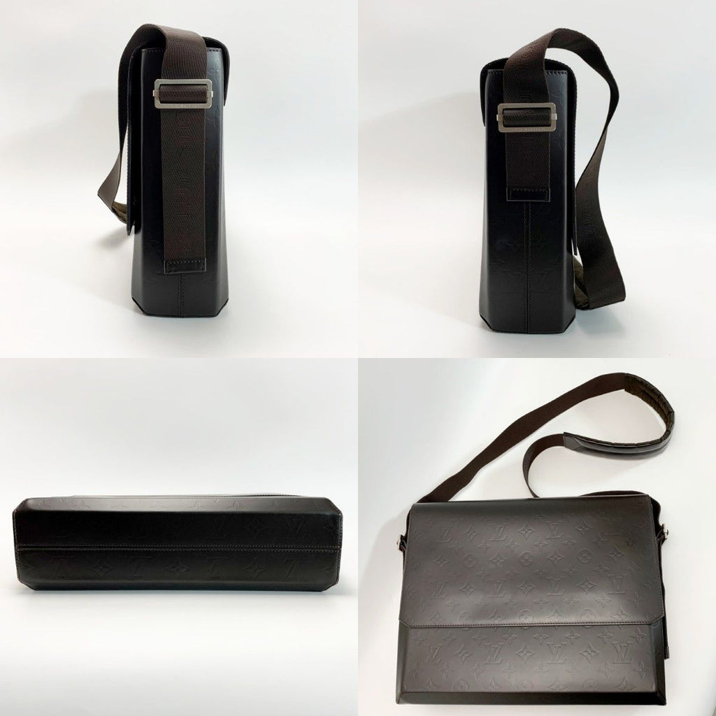 Louis Vuitton Monogram Glace Fonzie Shoulder Bag — view 3