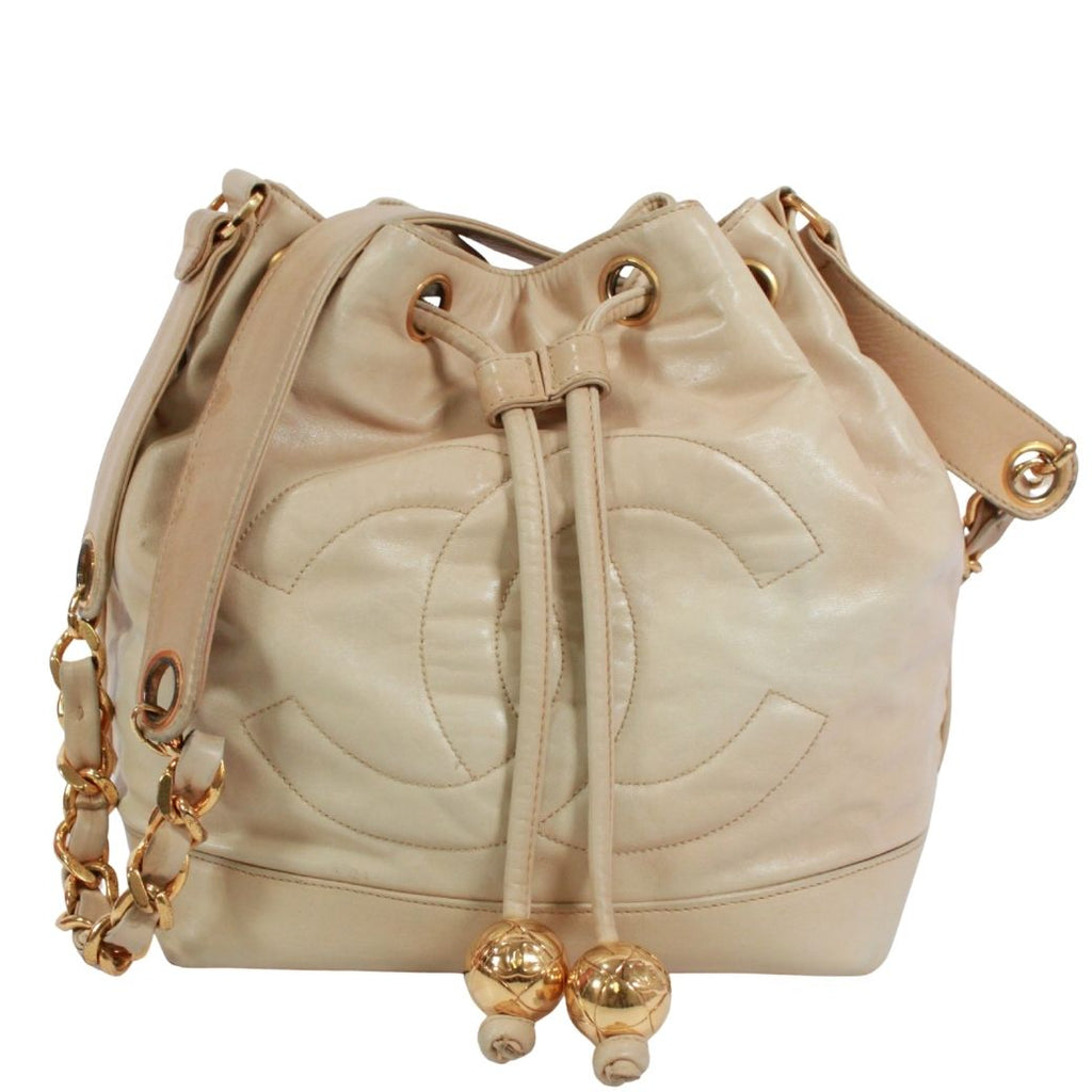 Chanel CC Logo Drawstring Lambskin Beige Shoulder Bag Gold