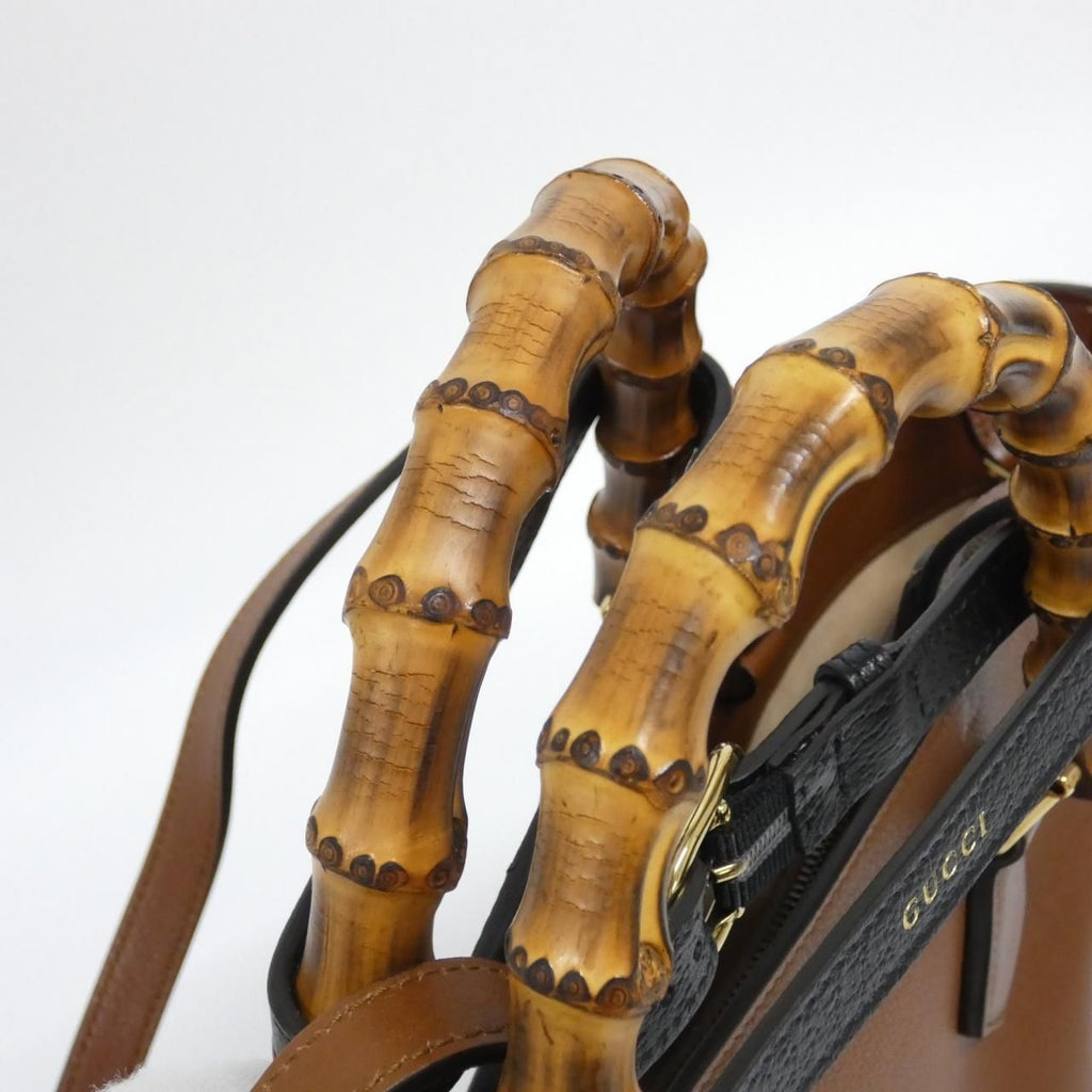 Gucci Diana Uaaay Bag — view 6