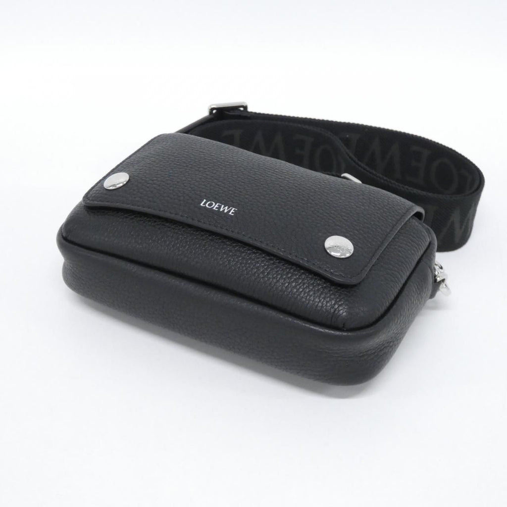 Loewe Pebble Messenger Small Shoulder Bag — view 3