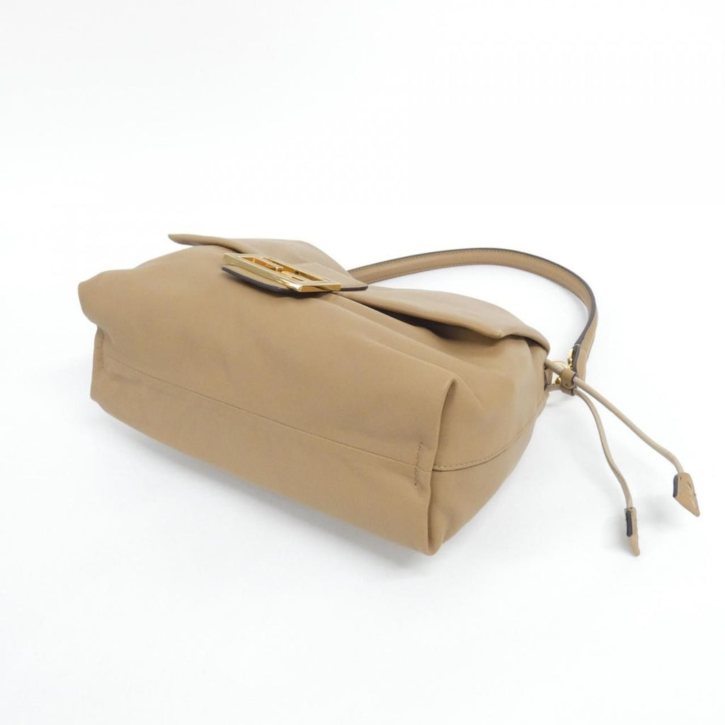 Fendi Mamma Baguette Large Shoulder Bag — view 3