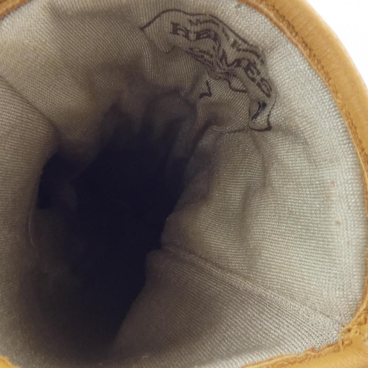 Hermes Glove Beige — view 4