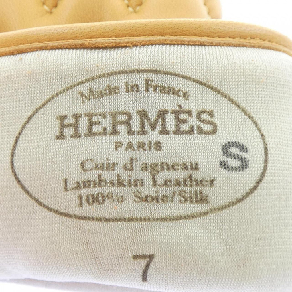 Hermes Glove Beige — view 3