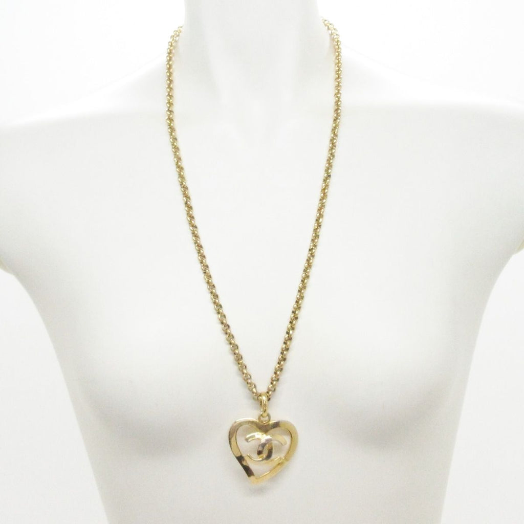 Chanel Necklace CC Logo Gold Heart — view 2