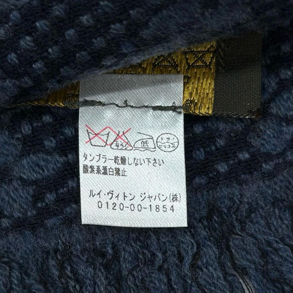 Louis Vuitton Echarpe Monogram Classic Wool 100% Scarf Blue Marine — view 8