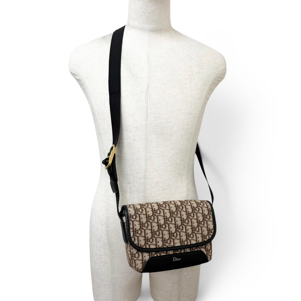 Dior Homme Messenger Bag with Flap Mini Leather Oblique — view 3