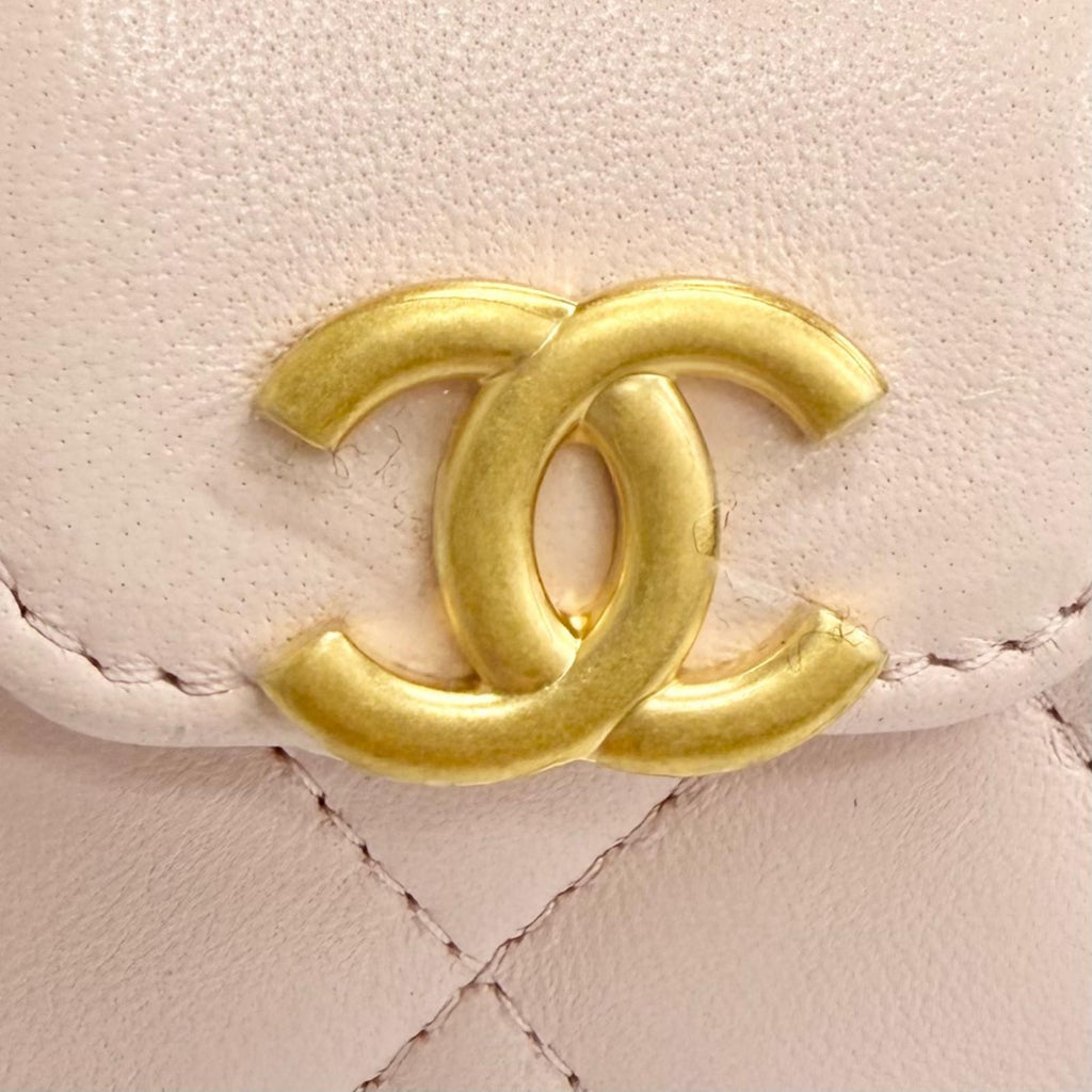 Chanel CC Logo Mini Kelly Micro Quilted Leather Bag Charm Pink — view 8