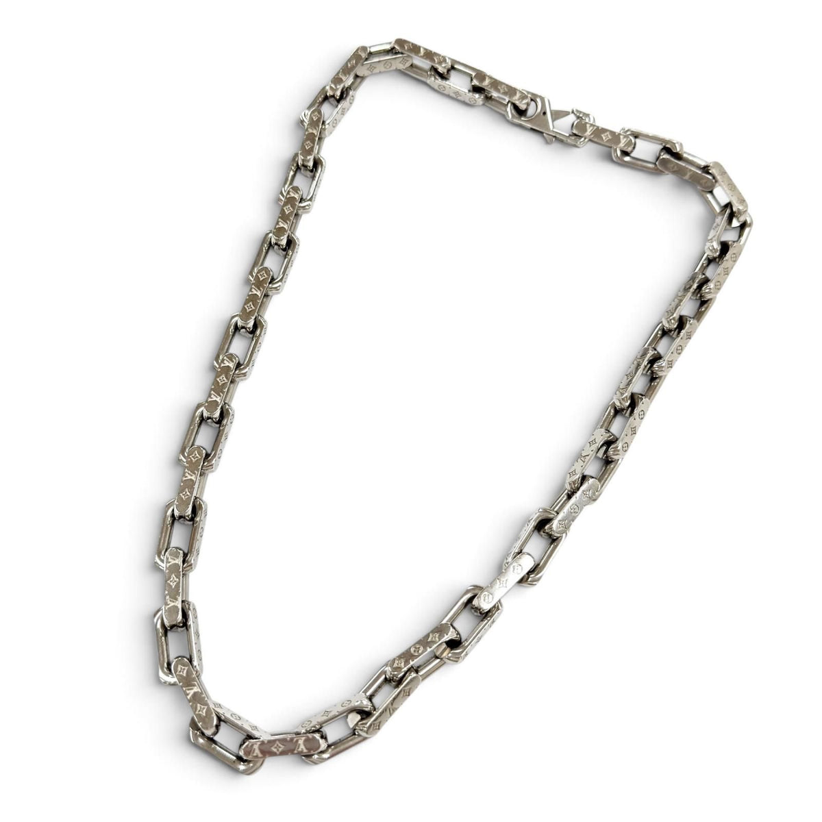 Louis Vuitton Collier Chain Monogram Necklace Silver