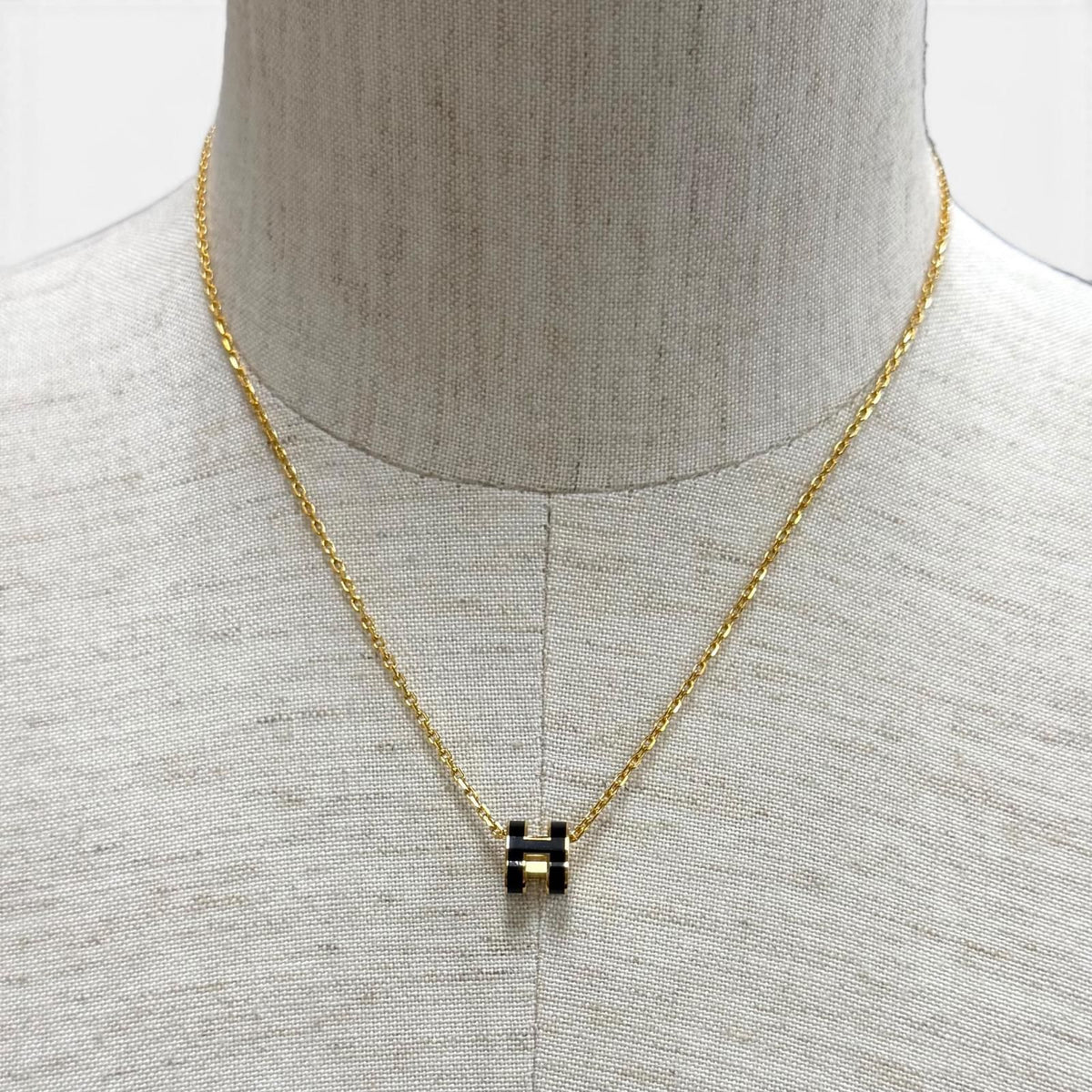 Hermes Pendant Mini Pop H Necklace Black Gold — view 3