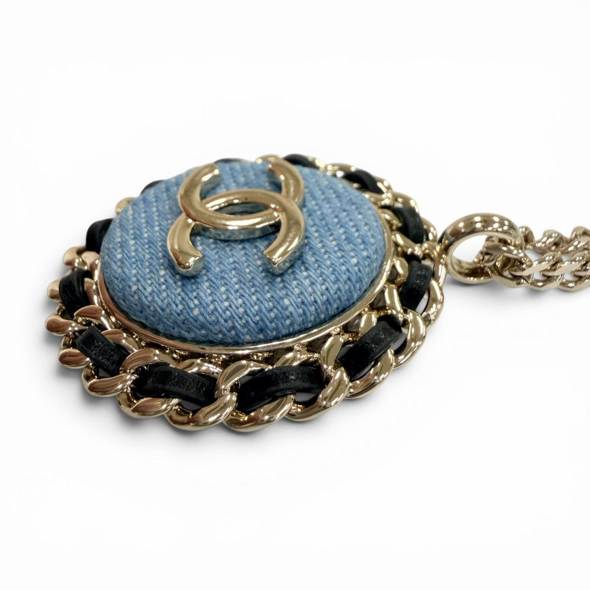 Chanel CC Logo Denim Design Chain Necklace Indigo Blue Gold — view 4