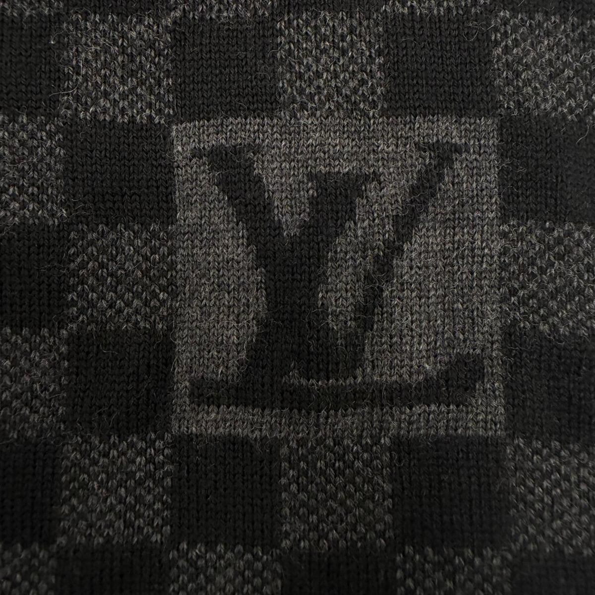 Louis Vuitton Echarpe Petit Damier Wool 100% Scarf Black Gray — view 5