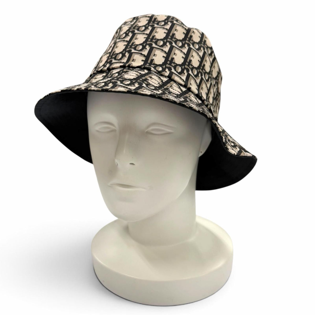 Dior Oblique Trotter Reversible Bucket Hat Black 56 — view 2