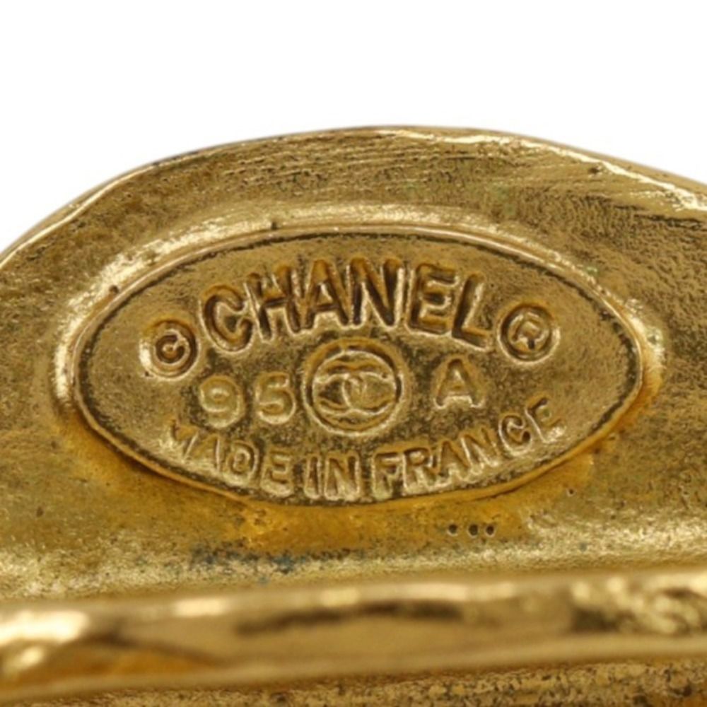 Chanel CC Logo Vintage Gold Plated 95A Brooch — view 8