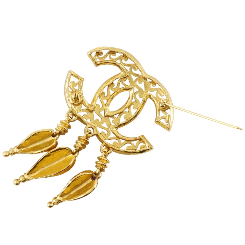 Chanel CC Logo Vintage Gold Plated 95A Brooch — view 3